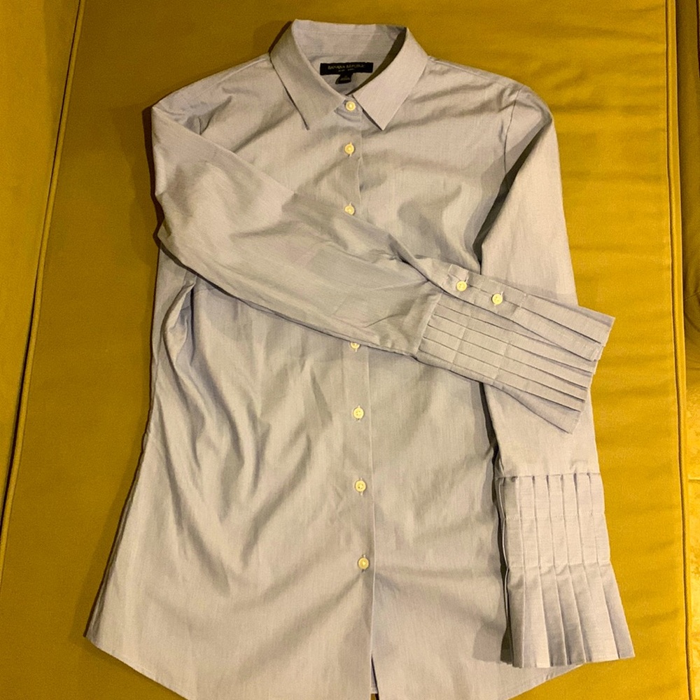 Banana Republic Shirt with Ruffled Sleeves